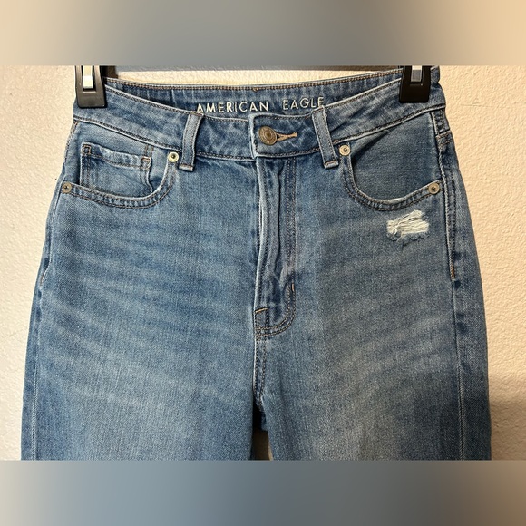 American Eagle Mom Jeans Distressed Size 0 - Picture 5 of 13